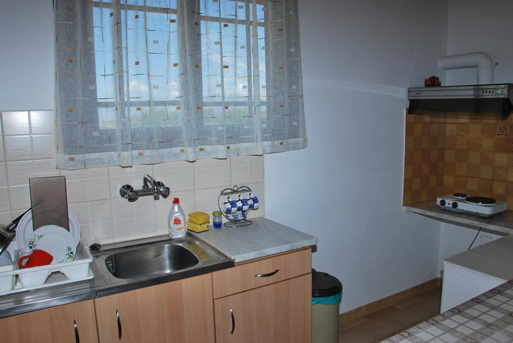 Niriton Pension Нідрі Номер фото